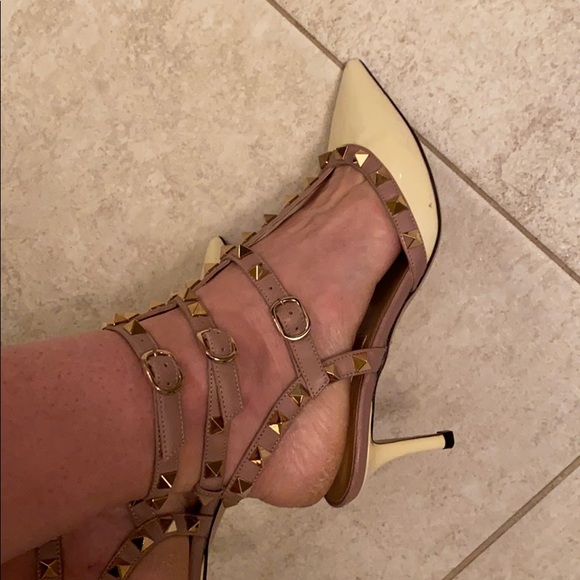 Valentino Rockstuds cream and taupe - Picture 3 of 6